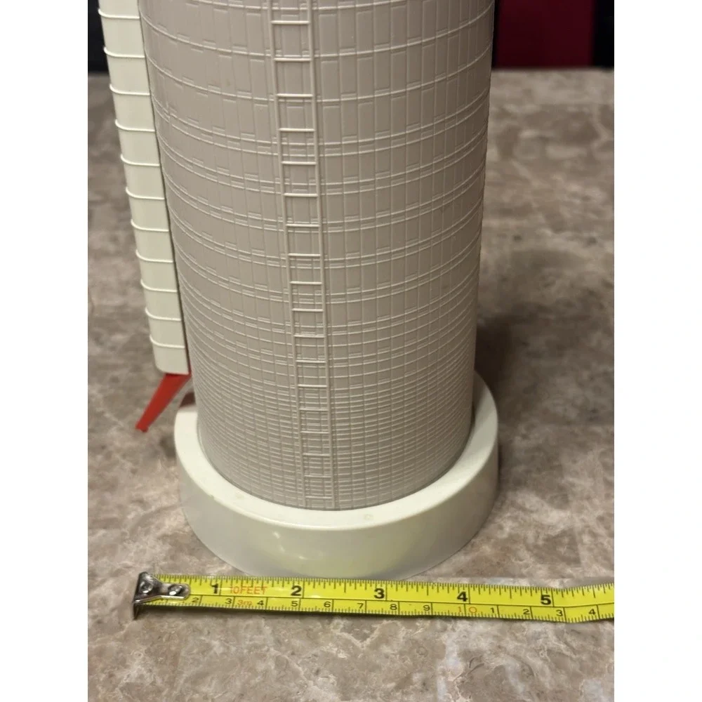 ERTL Farm Country Deluxe Farm Set Replacement Complete Corn Silo 1/64